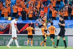 申花国安海港齐败，蓉城逆袭引发联赛争冠格局巨变